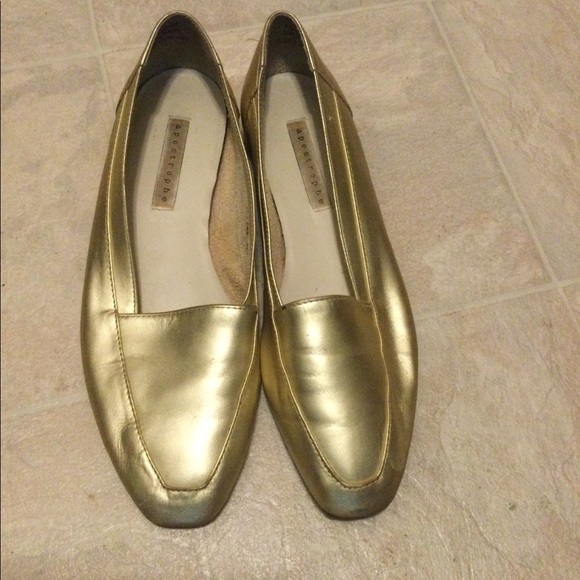 Apostrophe Gold Leather size 9M flats. Worn twice. - Picture 1 of 4